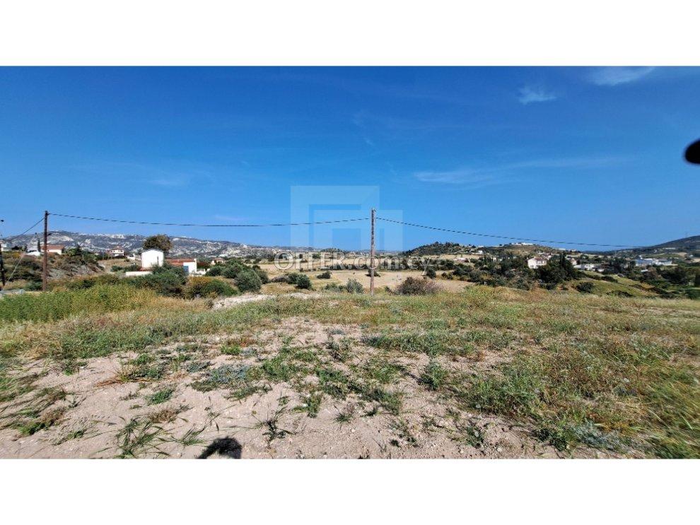 Beautiful Parcel of land with Sea views Monagroulli Limassol Cyprus: https://www.offer.com.cy/en/beautiful-parcel-of-land-with-sea-views-monagroulli-limassol-cyprus/21-764128/ (www.offer.com.cy)
