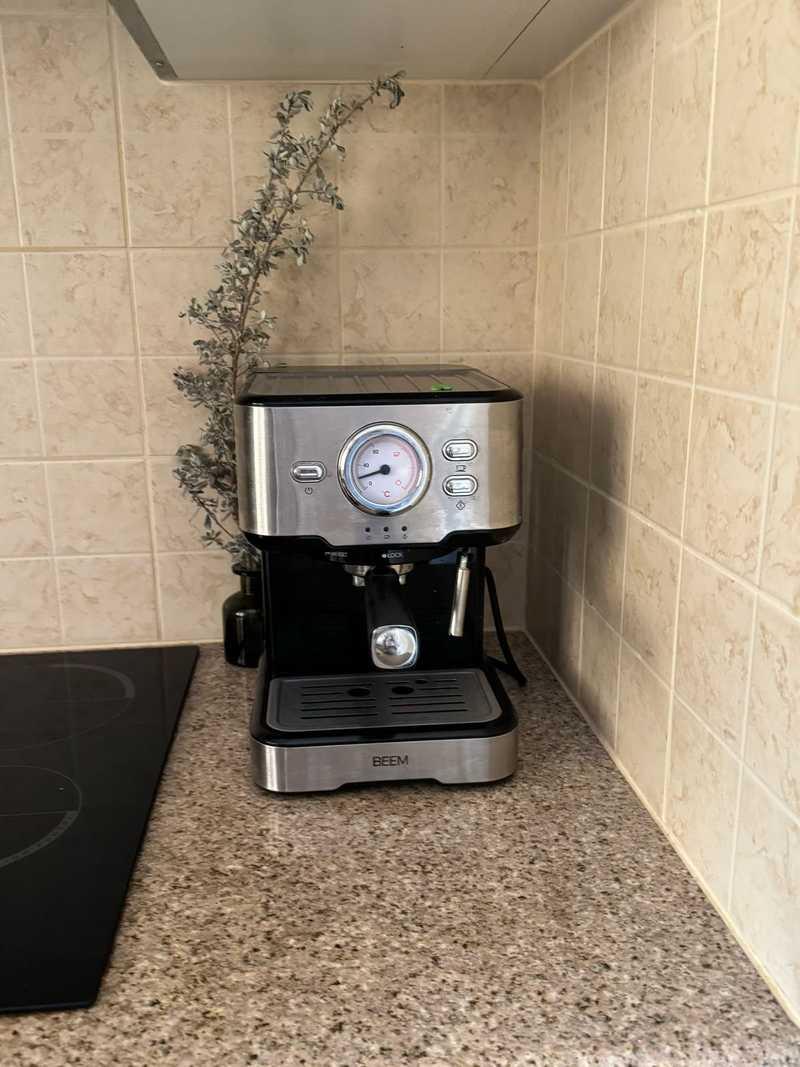  1-bedroom apartment to rent: https://www.bazaraki.com/adv/5793135_1-bedroom-apartment-to-rent (www.bazaraki.com)
