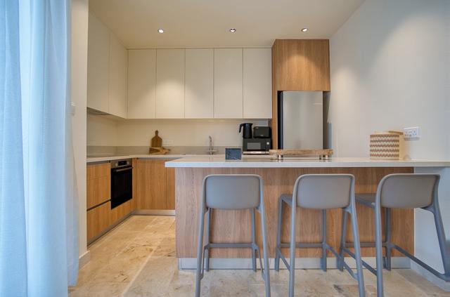 3-bedroom flat in Paphos №153874: https://dom.com.cy/en/catalog/rent/153874/ (dom.com.cy)