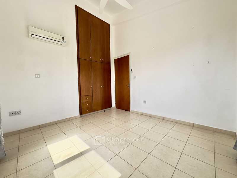 3-bedroom villa for sale: https://www.bazaraki.com/adv/5796311_3-bedroom-villa-for-sale (www.bazaraki.com)