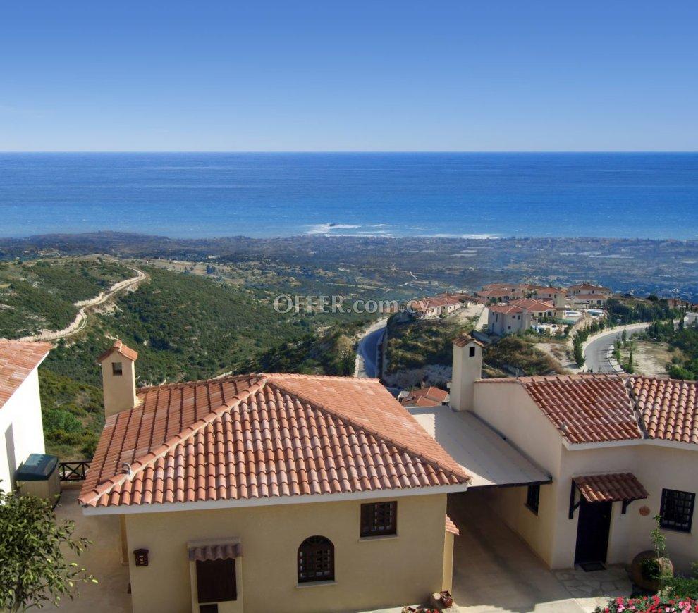4 bed house for sale in Tsada Pafos: https://www.offer.com.cy/en/4-bed-house-for-sale-in-tsada-pafos/21-816334/ (www.offer.com.cy)