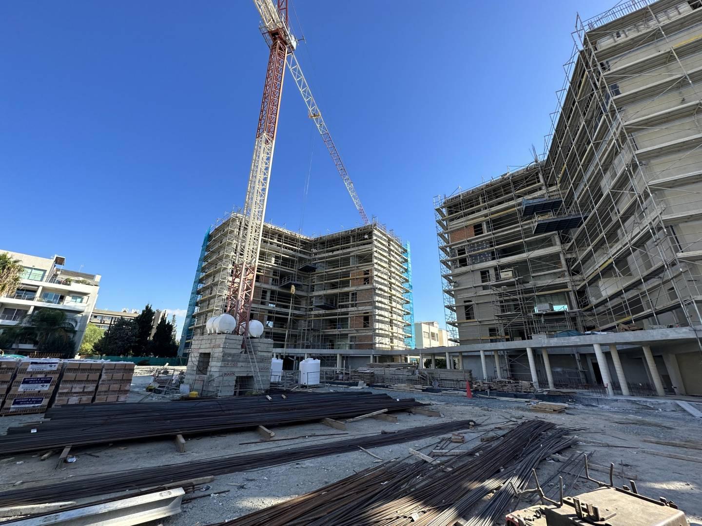 New 3-bedroom penthouse in Limassol № 152836: https://dom.com.cy/en/catalog/sale/152836/ (dom.com.cy)