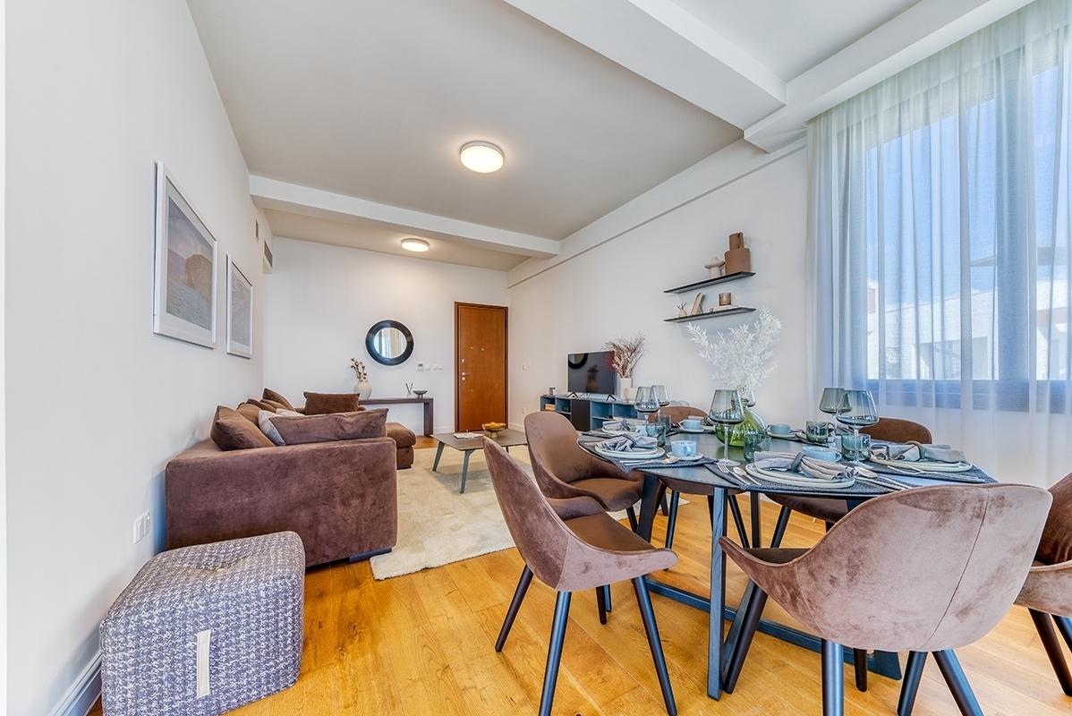 4-bedroom penthouse in Limassol №150196: https://dom.com.cy/en/catalog/rent/150196/ (dom.com.cy)