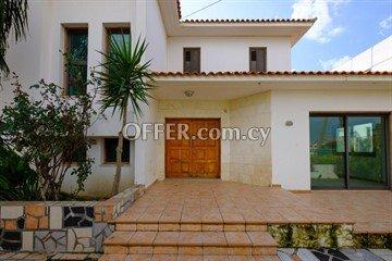 House in Agios Vasileios, Strovolos, Nicosia: https://www.offer.com.cy/en/house-in-agios-vasileios-strovolos-nicosia/21-763548/ (www.offer.com.cy)