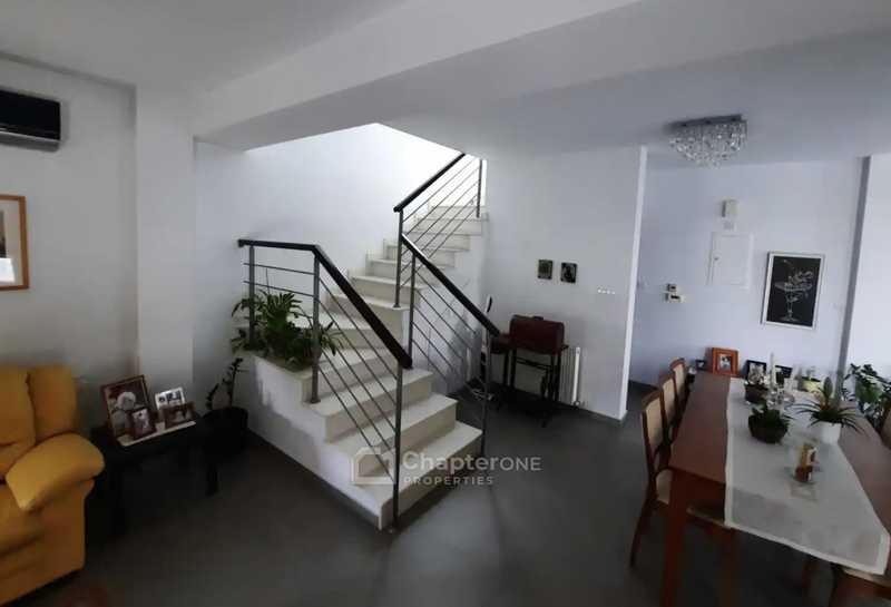 3-bedroom villa for sale: https://www.bazaraki.com/adv/5797704_3-bedroom-villa-for-sale (www.bazaraki.com)