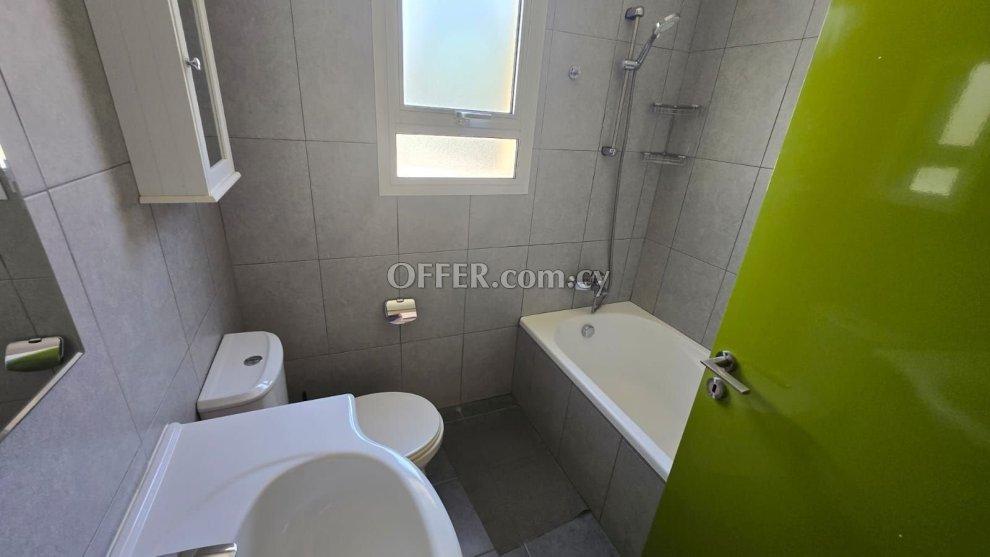3 Bed Apartment for sale in Agia Zoni, Limassol: https://www.offer.com.cy/en/3-bed-apartment-for-sale-in-agia-zoni-limassol/21-816355/ (www.offer.com.cy)