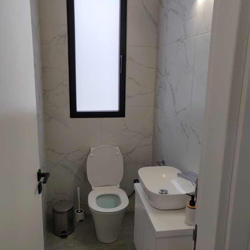  2-bedroom apartment to rent: https://www.bazaraki.com/adv/5795937_2-bedroom-apartment-to-rent (www.bazaraki.com)
