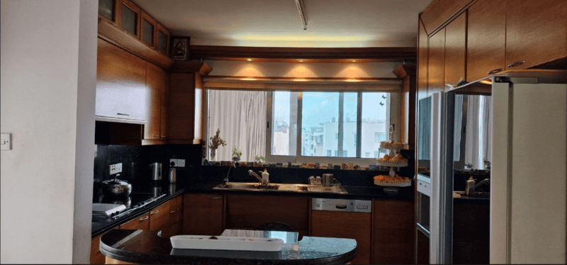 3-bedroom penthouse for sale: https://www.bazaraki.com/adv/5786724_3-bedroom-penthouse-for-sale (www.bazaraki.com)