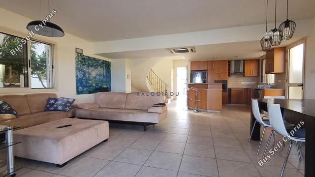 3 Bedroom Detached house for sale in Pervolia, Larnaca: https://www.buysellcyprus.com/property-for-sale/larnaca/pervolia/3-bed-detached-house-for-sale-pervolia-larnaca-1796663.html (www.buysellcyprus.com)