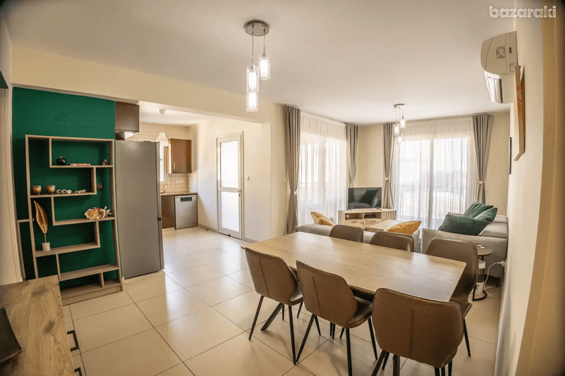 2-bedroom apartment to rent: https://www.bazaraki.com/adv/5795063_2-bedroom-apartment-to-rent (www.bazaraki.com)