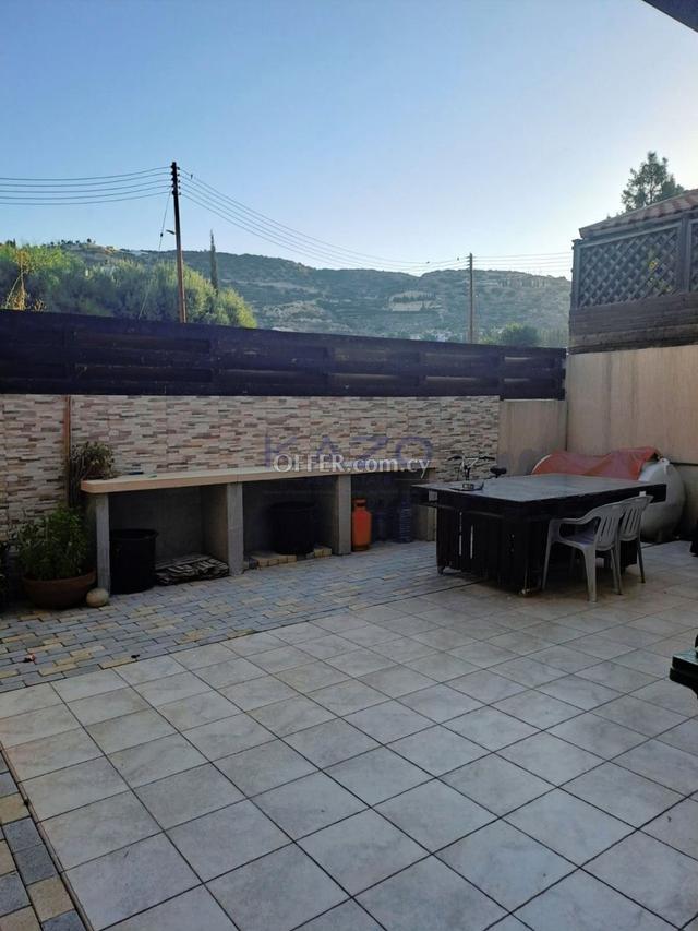 Semi-Detached House in Palodeia, Limassol: https://www.offer.com.cy/en/semi-detached-house-in-palodeia-limassol/21-782235/ (www.offer.com.cy)