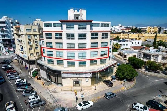 Office on the second floor in strovolos, nicosia: https://www.bazaraki.com/adv/5786328_office-on-the-second-floor-in-strovolos-nicosia (www.bazaraki.com)