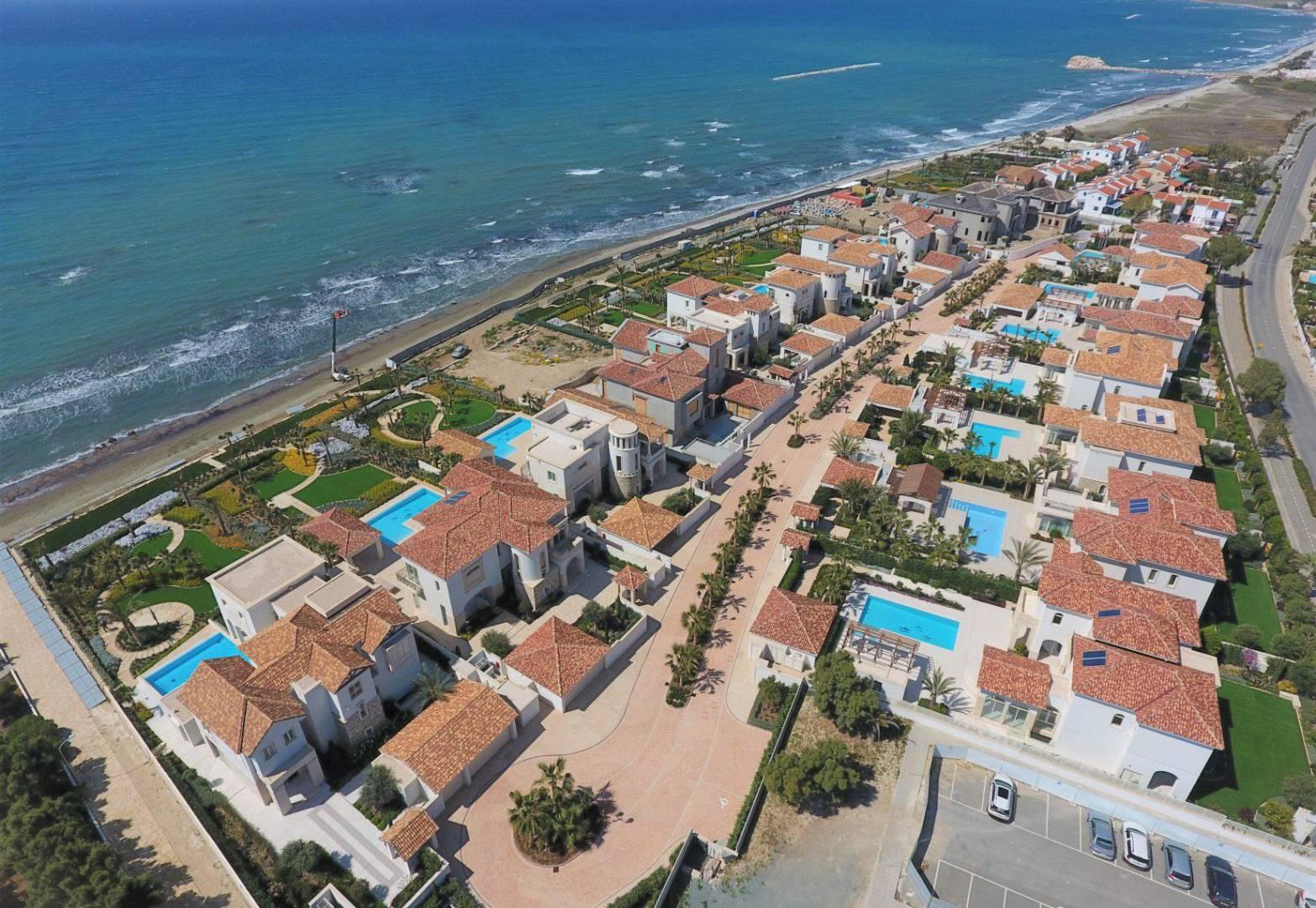 New 5-bedroom villa in Larnaca № 153403: https://dom.com.cy/en/catalog/sale/153403/ (dom.com.cy)