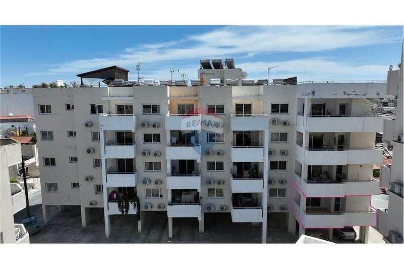 2-bedroom apartment for sale: https://www.bazaraki.com/adv/5793160_2-bedroom-apartment-for-sale (www.bazaraki.com)