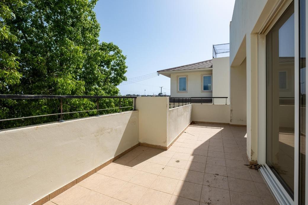 Apartment For Sale, Larnaca, Mazotos: https://incyprusproperty.com/property/kineyirou/apartment-for-sale-larnaca-mazotos/ (incyprusproperty.com)
