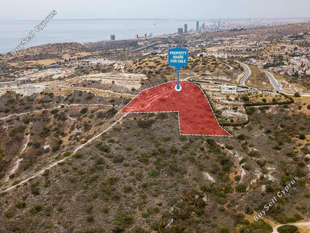 11,372 SQM Agricultural Land for sale in Parekklisia, Limassol: https://www.buysellcyprus.com/property-for-sale/limassol/parekklisia/land-for-sale-parekklisia-limassol-1800885.html (www.buysellcyprus.com)