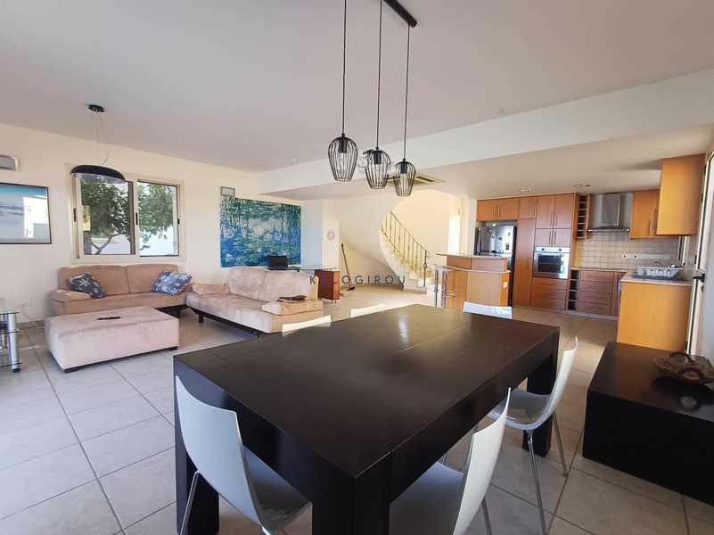 3-bedroom detached house for sale: https://www.bazaraki.com/adv/5791865_3-bedroom-detached-house-for-sale (www.bazaraki.com)