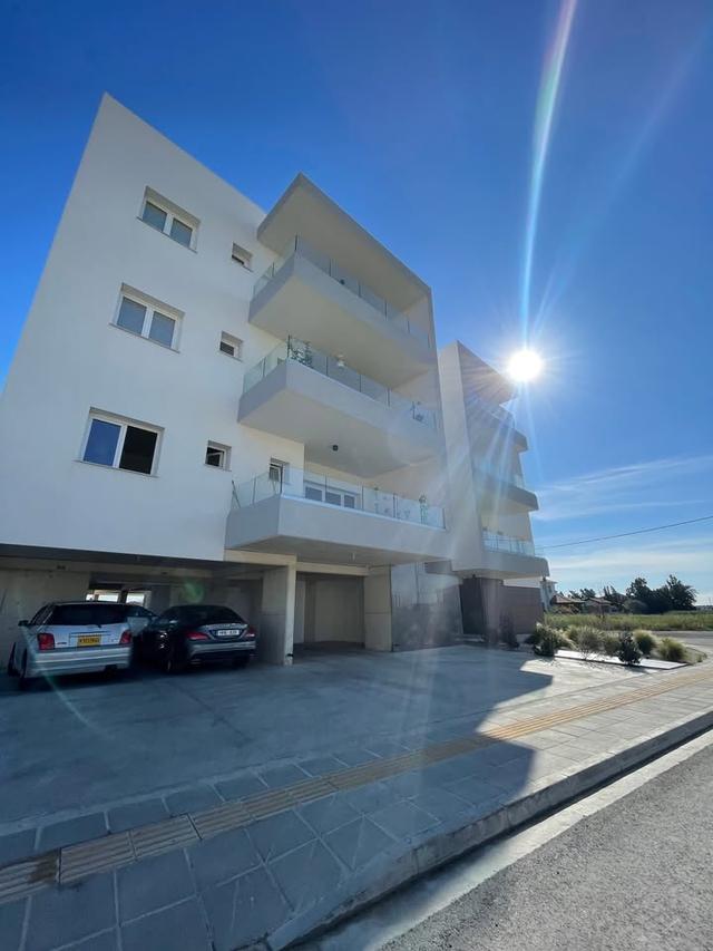 2 Beds 2 Baths Apartment/condo: https://www.facebook.com/marketplace/item/23891436747141468 (www.facebook.com)