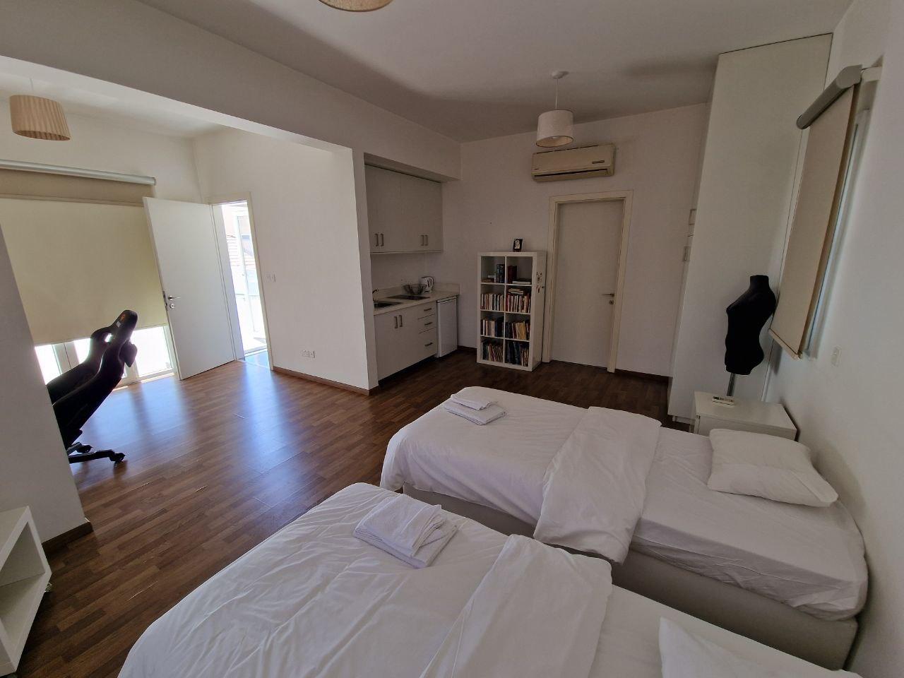 5-bedroom villa in Limassol №152064: https://dom.com.cy/en/catalog/rent/152064/ (dom.com.cy)