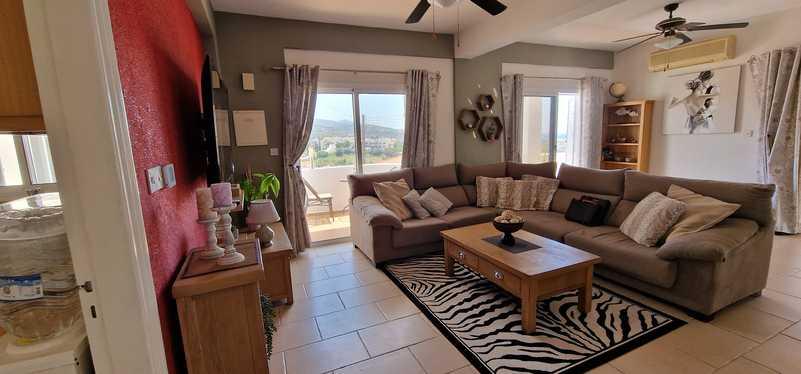 3-bedroom maisonette to rent: https://www.bazaraki.com/adv/5787942_3-bedroom-maisonette-to-rent (www.bazaraki.com)