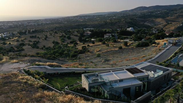5-bedroom villa in Paphos № 152717: https://dom.com.cy/en/catalog/sale/152717/ (dom.com.cy)
