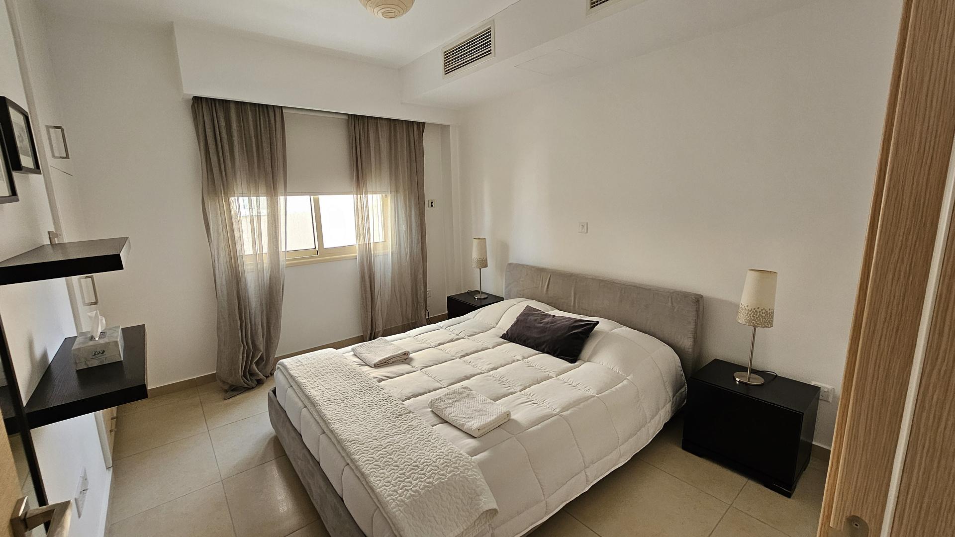 3-bedroom apartment in Paphos № 154001: https://dom.com.cy/en/catalog/sale/154001/ (dom.com.cy)