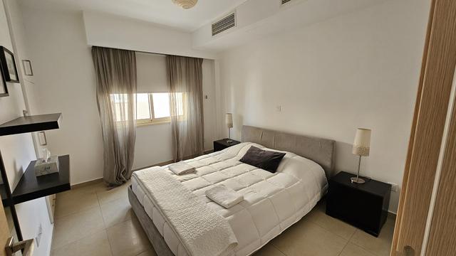 3-bedroom apartment in Paphos № 154001: https://dom.com.cy/en/catalog/sale/154001/ (dom.com.cy)