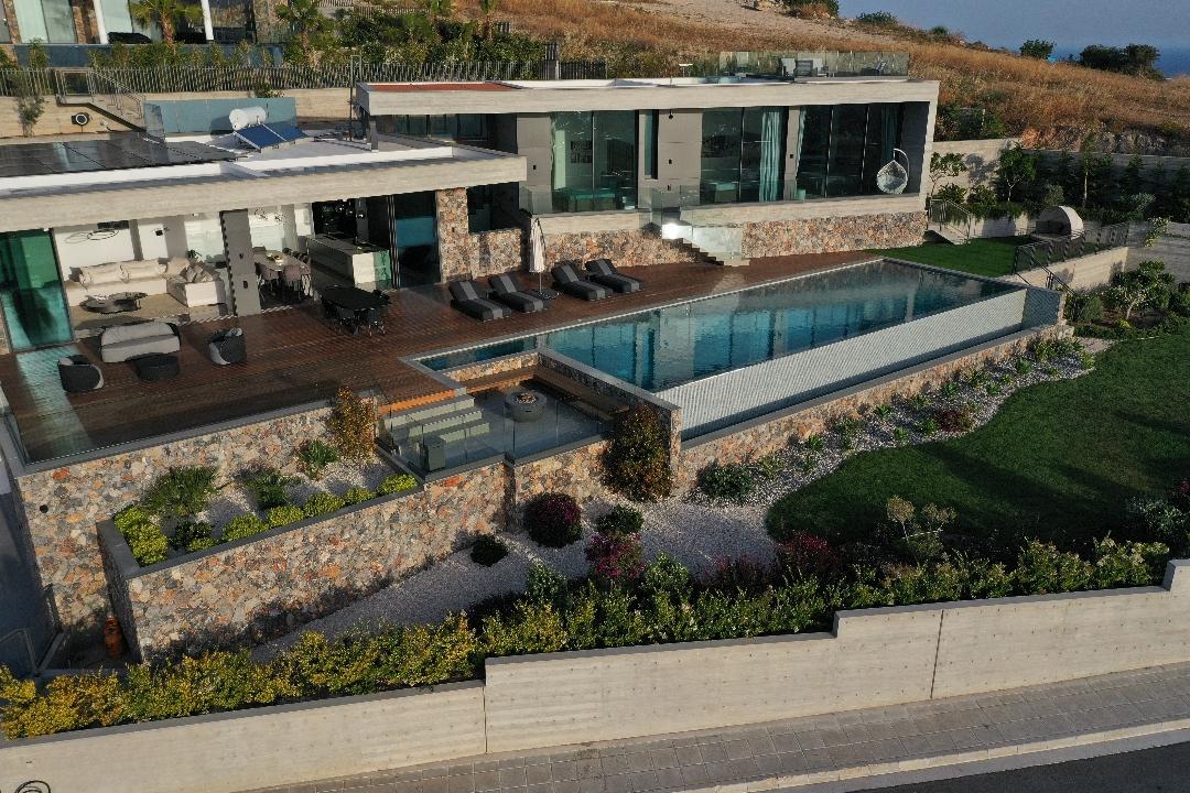 5-bedroom villa in Paphos № 152717: https://dom.com.cy/en/catalog/sale/152717/ (dom.com.cy)