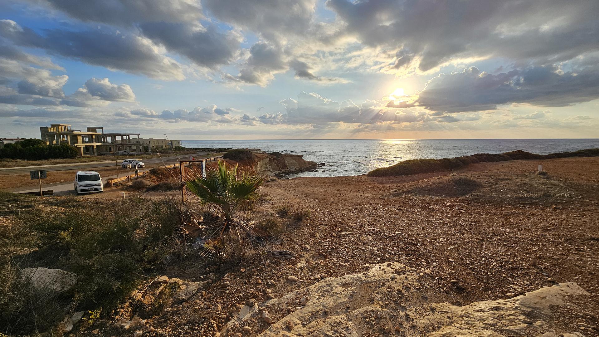 New 4-bedroom villa in Paphos № 136800: https://dom.com.cy/en/catalog/sale/136800/ (dom.com.cy)