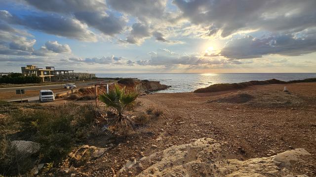 New 4-bedroom villa in Paphos № 136800: https://dom.com.cy/en/catalog/sale/136800/ (dom.com.cy)