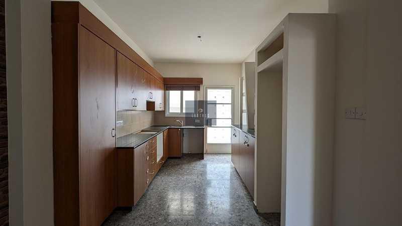 4-bedroom apartment for sale: https://www.bazaraki.com/adv/5766163_4-bedroom-apartment-for-sale (www.bazaraki.com)