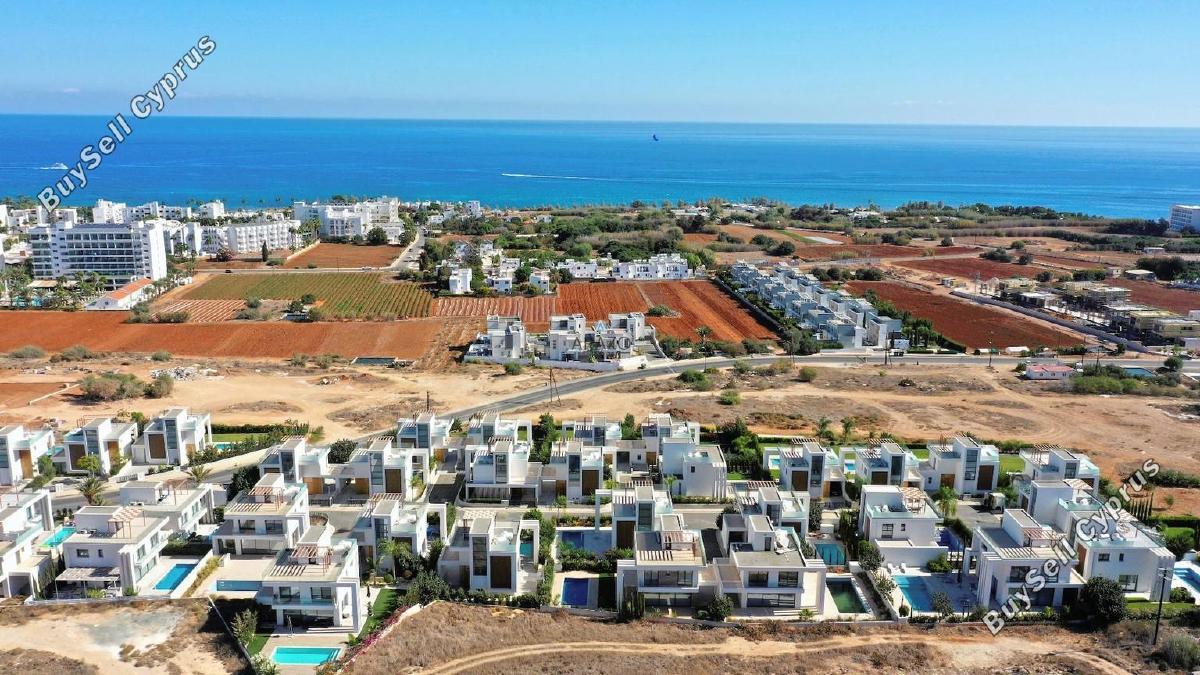 4 Bedroom Detached house for sale in Protaras, Famagusta: https://www.buysellcyprus.com/property-for-sale/famagusta/protaras/4-bed-detached-house-for-sale-protaras-famagusta-1754175.html (www.buysellcyprus.com)