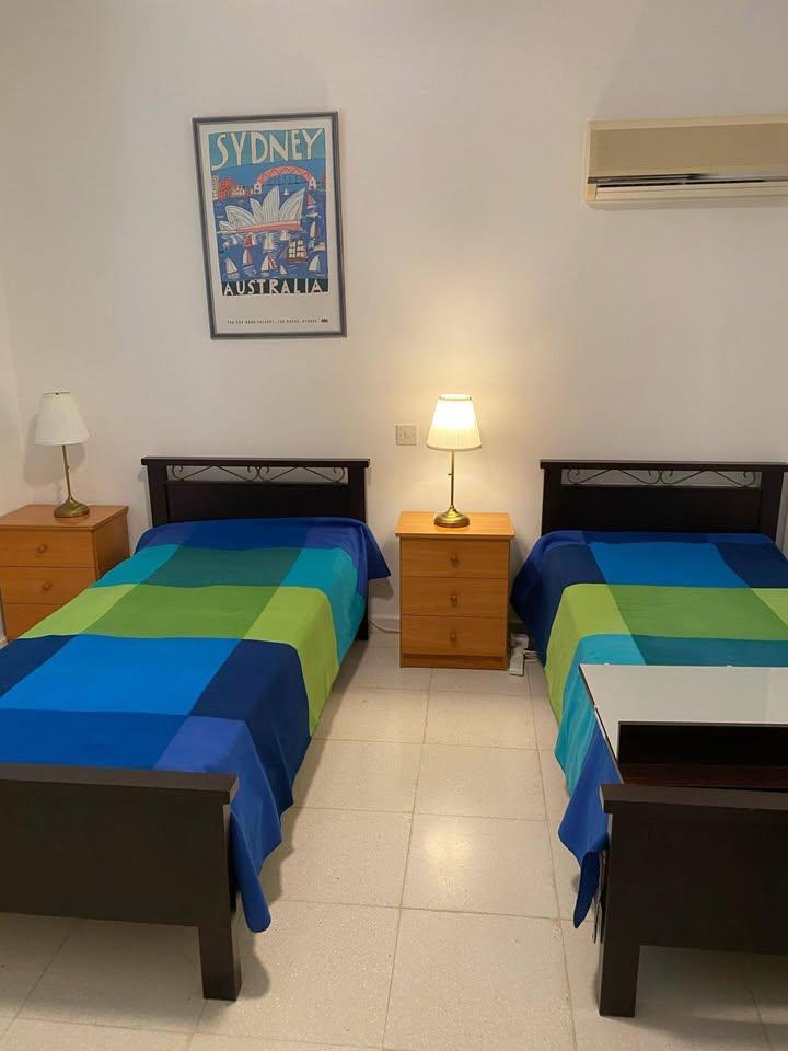 2 bedroom Town house for rent in lower Chloraca with sea view.: https://www.facebook.com/marketplace/item/599079852513843 (www.facebook.com)