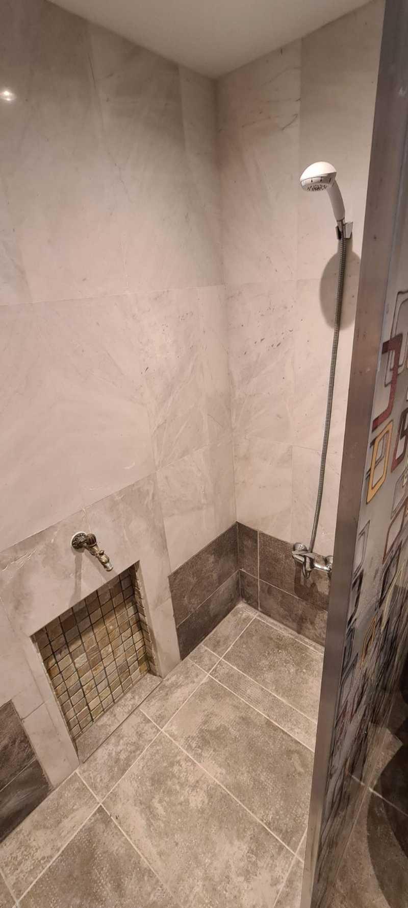 1-bedroom apartment to rent: https://www.bazaraki.com/adv/5797567_1-bedroom-apartment-to-rent (www.bazaraki.com)