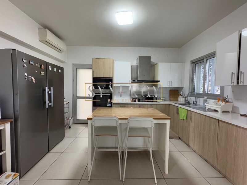 4-bedroom detached house to rent: https://www.bazaraki.com/adv/5795042_4-bedroom-detached-house-to-rent (www.bazaraki.com)