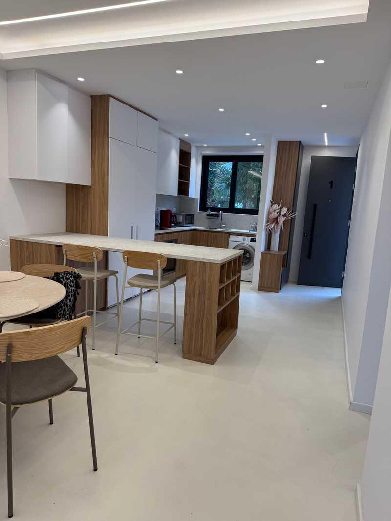 2-bedroom apartment to rent: https://www.bazaraki.com/adv/5794028_2-bedroom-apartment-to-rent (www.bazaraki.com)
