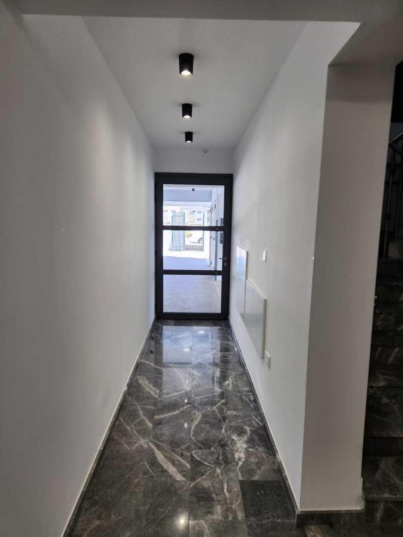 3-bedroom apartment to rent: https://www.bazaraki.com/adv/5792755_3-bedroom-apartment-to-rent (www.bazaraki.com)