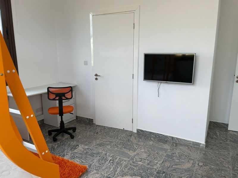 4-bedroom villa to rent: https://www.bazaraki.com/adv/5767978_4-bedroom-villa-to-rent (www.bazaraki.com)