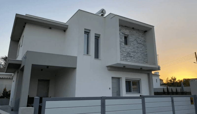 3-bedroom detached house to rent: https://www.bazaraki.com/adv/5787945_3-bedroom-detached-house-to-rent (www.bazaraki.com)