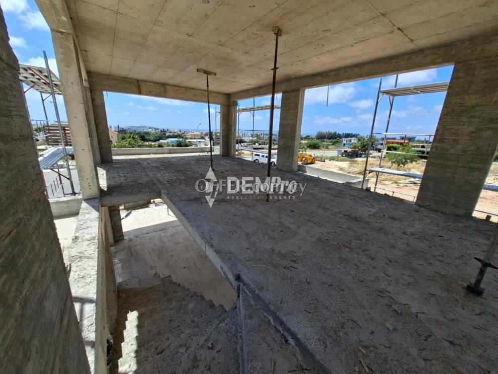 House For Sale in Emba, Paphos - DP4814: https://www.offer.com.cy/en/house-for-sale-in-emba-paphos-dp4814/21-816137/ (www.offer.com.cy)