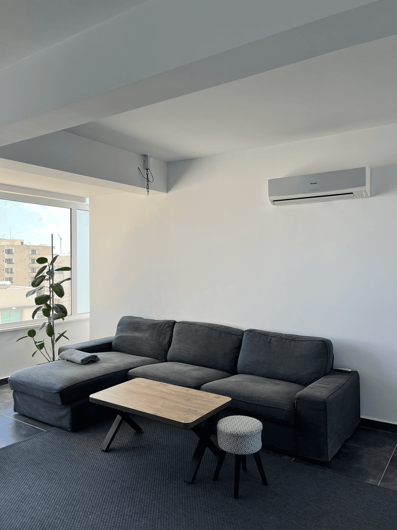 2-bedroom apartment to rent: https://www.bazaraki.com/adv/5797195_2-bedroom-apartment-to-rent (www.bazaraki.com)