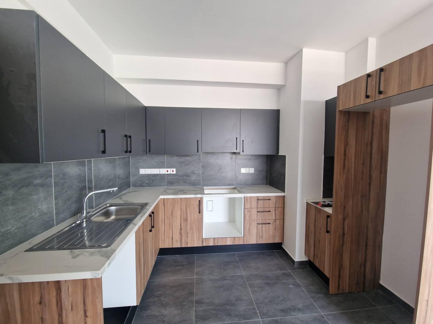 New 2-bedroom penthouse in Larnaca № 153914: https://dom.com.cy/en/catalog/sale/153914/ (dom.com.cy)