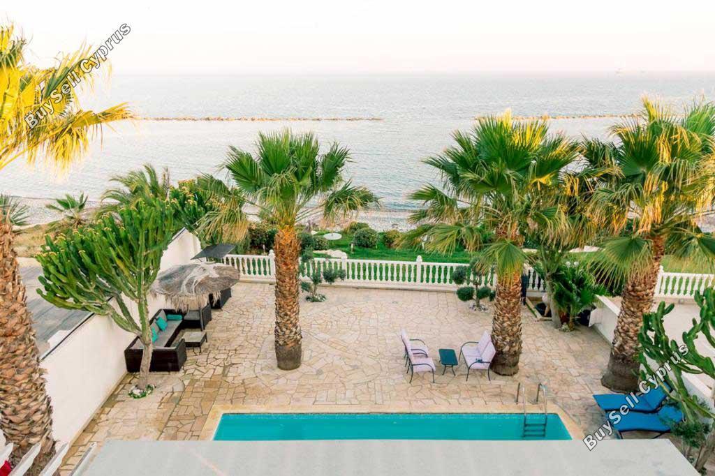 4 Bedroom Detached house for sale in Zygi, Larnaca: https://www.buysellcyprus.com/property-for-sale/larnaca/zygi/4-bed-detached-house-for-sale-zygi-larnaca-963940.html (www.buysellcyprus.com)