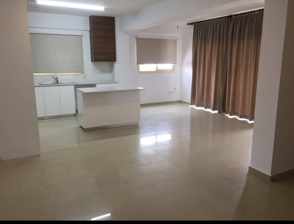 2-bedroom apartment in Pafos centre: https://www.facebook.com/marketplace/item/1925156404979150 (www.facebook.com)