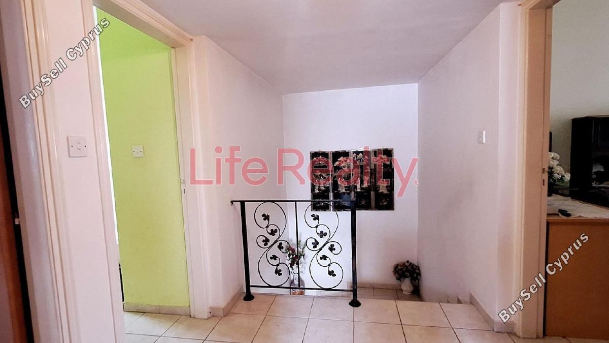 3 Bedroom Detached house for sale in Agios Spyridonas, Limassol: https://www.buysellcyprus.com/property-for-sale/limassol/agios-spyridonas/3-bed-detached-house-for-sale-agios-spyridonas-limassol-1794232.html (www.buysellcyprus.com)