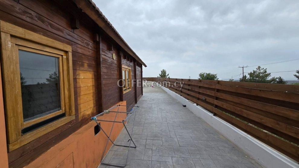 1 Bed House for rent in Lofou, Limassol: https://www.offer.com.cy/en/1-bed-house-for-rent-in-lofou-limassol/21-817059/ (www.offer.com.cy)