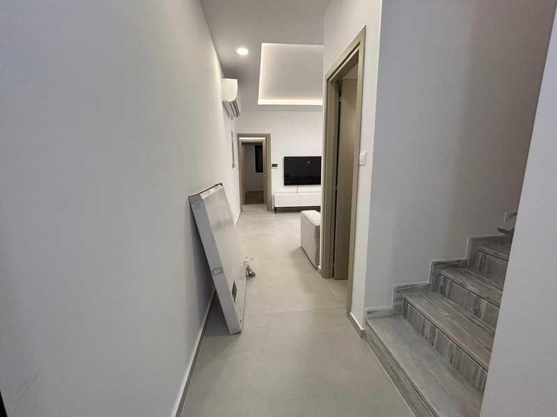 3-bedroom penthouse to rent: https://www.bazaraki.com/adv/5794218_3-bedroom-penthouse-to-rent (www.bazaraki.com)