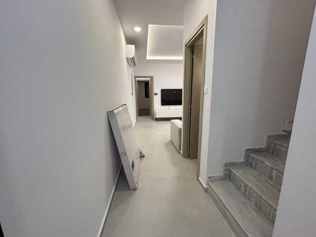 3-bedroom penthouse to rent: https://www.bazaraki.com/adv/5794218_3-bedroom-penthouse-to-rent (www.bazaraki.com)