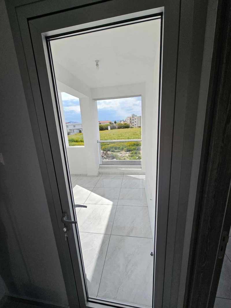 2-bedroom apartment to rent: https://www.bazaraki.com/adv/5791408_2-bedroom-apartment-to-rent (www.bazaraki.com)