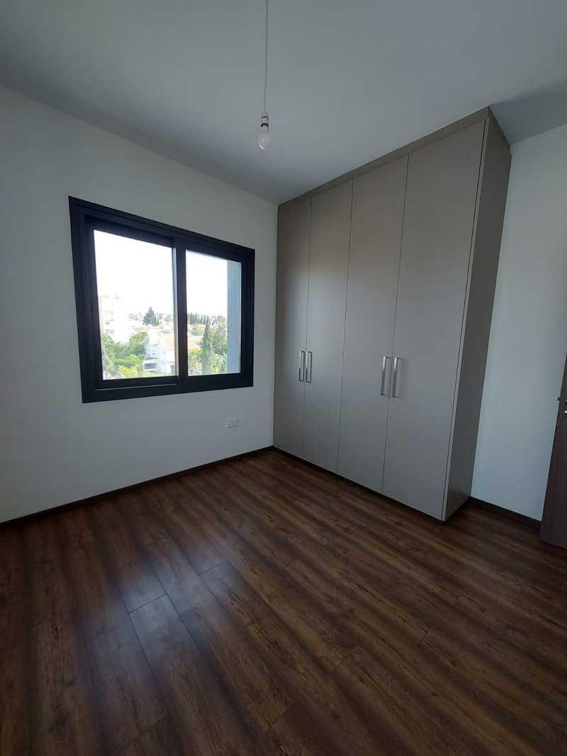 3-bedroom penthouse for sale: https://www.bazaraki.com/adv/5756023_3-bedroom-penthouse-for-sale (www.bazaraki.com)